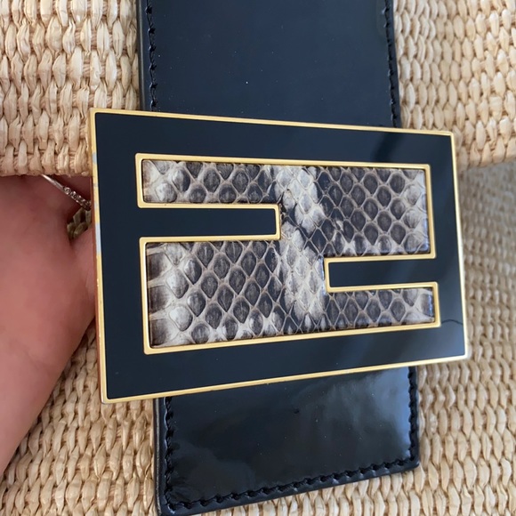 Fendi Rare Raffia Elaphe Python Buckle Forever Big Mama Bag - Picture 7 of 16